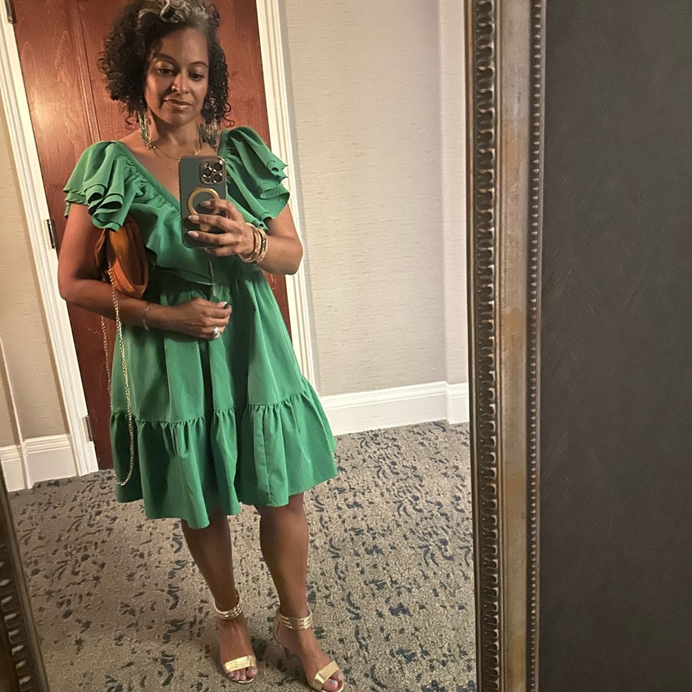 Meet your Posher, Kelli